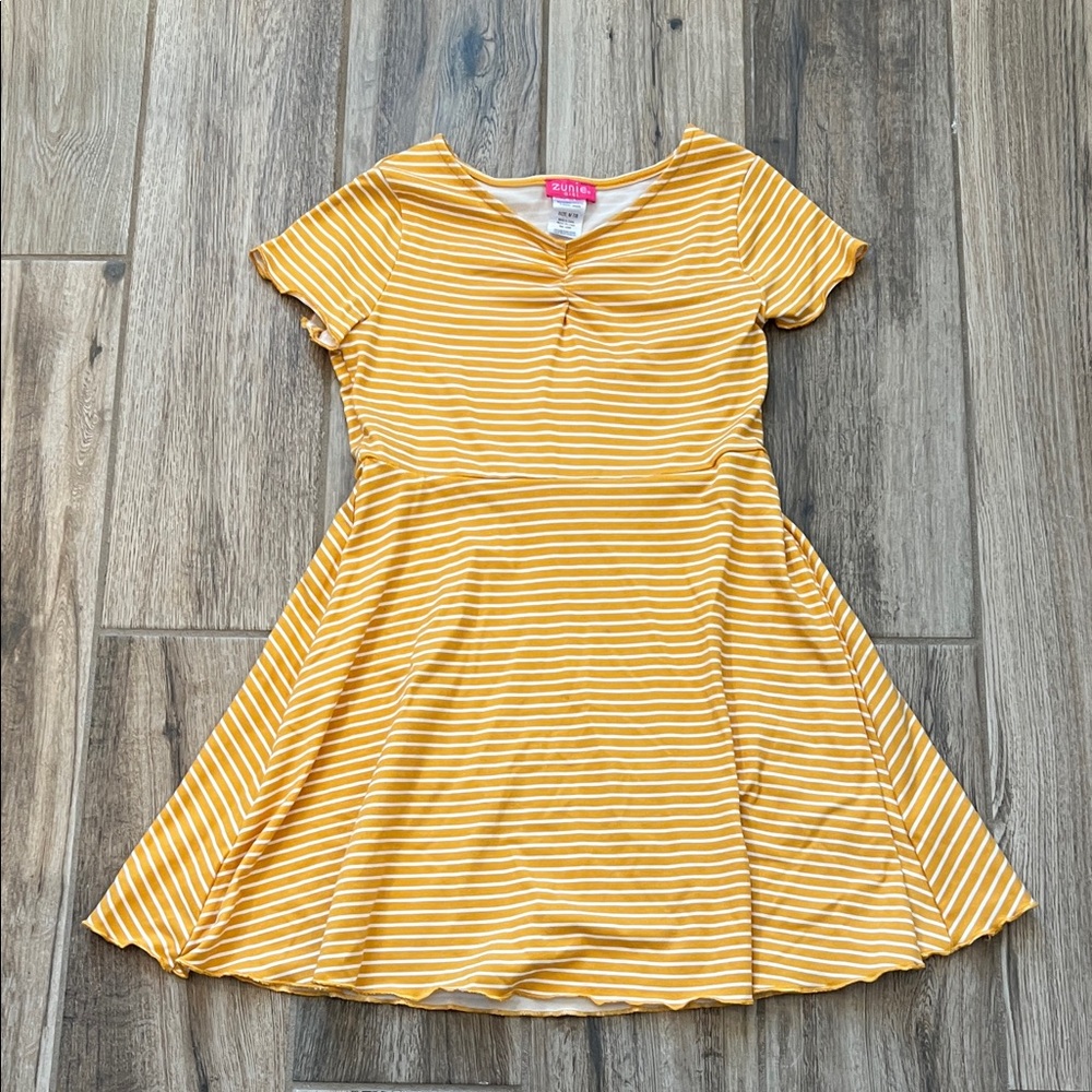 Zunie Striped Casual Dress Size 7/8